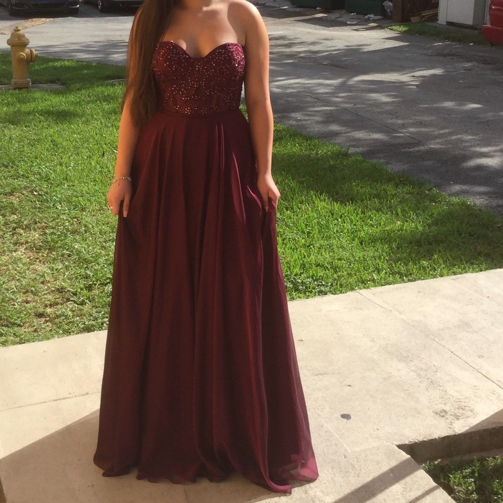 Beautiful red corset dress size 8